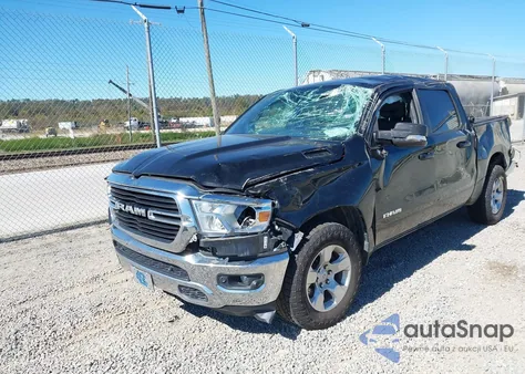 2021 Ram 1500 Big Horn 4X4 5'7 Box из США, поврежденный, VIN 1C6SRFFT5MN716105